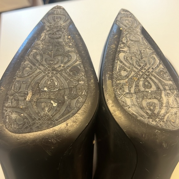 Cole Haan Black Leather Heels Pumps Bundle of 2 size 9.5 and 10 - Picture 3 of 12